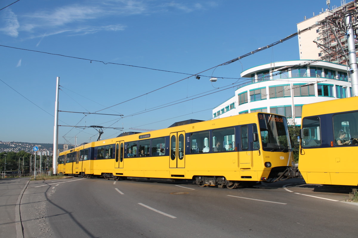 Stuttgart, Duewag DT8.S č. 4100 Stuttgart, Duewag DT8.S č. 4100