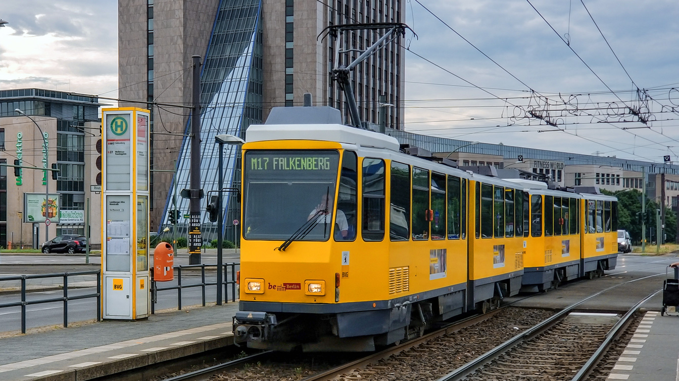 Berlin, Tatra KT4DM N°. 6122