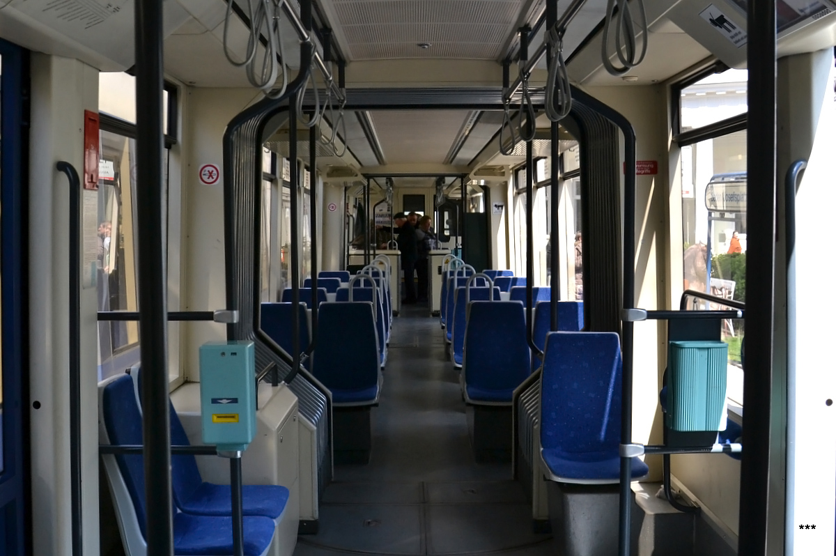 Вена, Bombardier 400 № 403