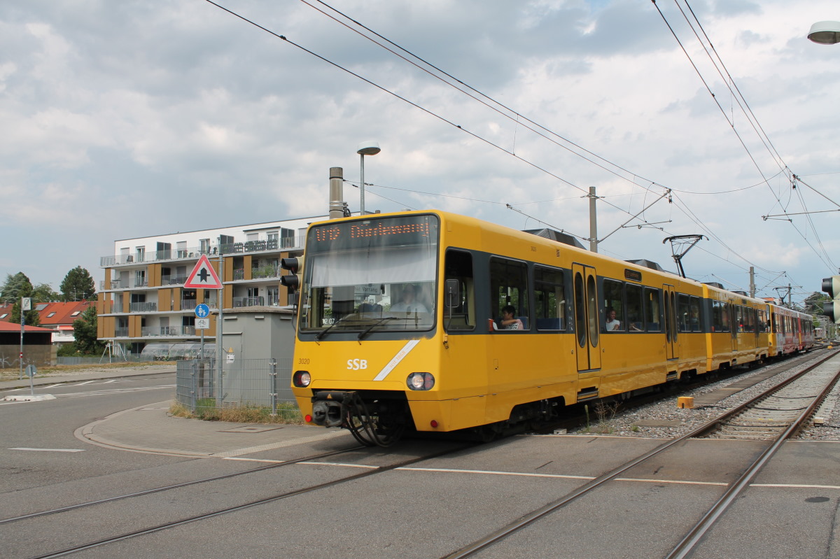 Штутгарт, Duewag DT8.4 № 3020