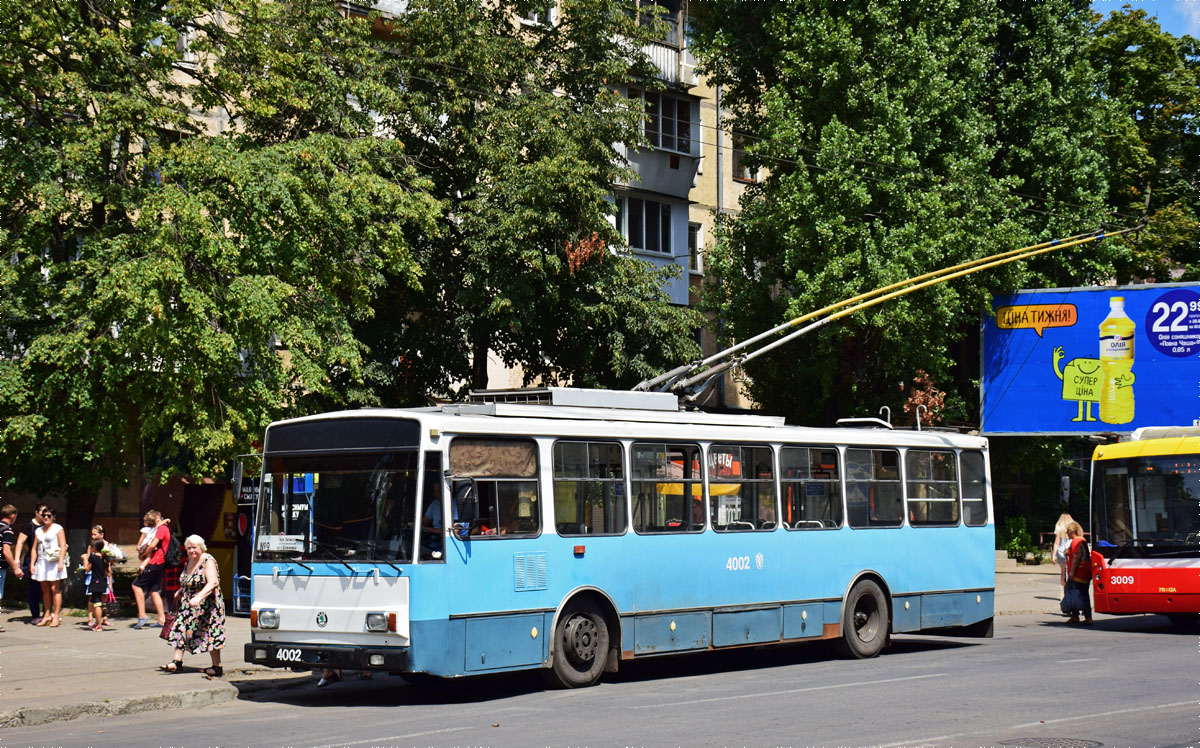 Одесса, Škoda 14Tr17/6M № 4002