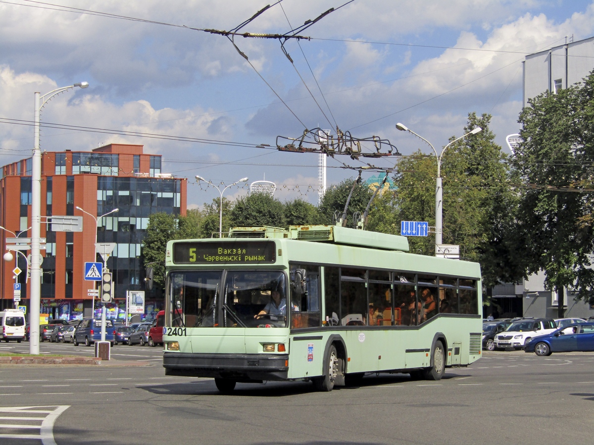 Минск, БКМ 221 № 2401