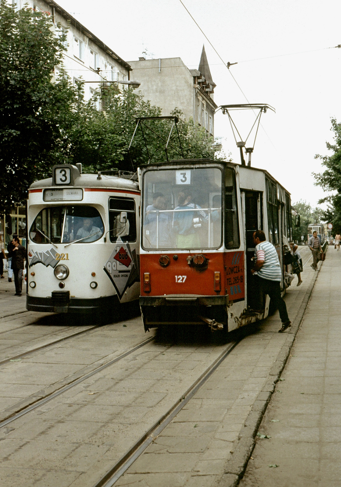 Гожув-Велькопольский, Credé GT6 № 221; Гожув-Велькопольский, Konstal 105Na № 127