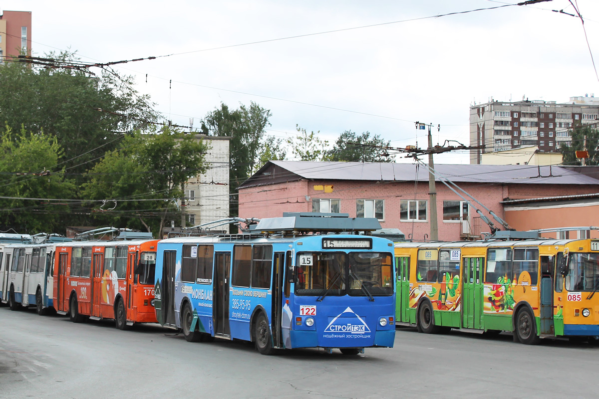 Екатеринбург, ЗиУ-682 КР Иваново № 122