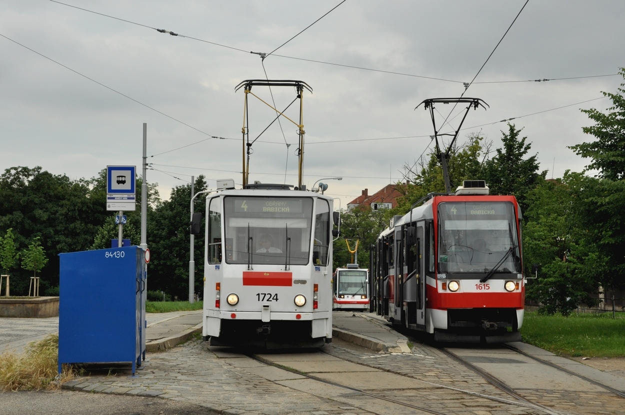 Брно, Tatra KT8D5SU № 1724; Брно, Tatra T3R (1995) № 1615