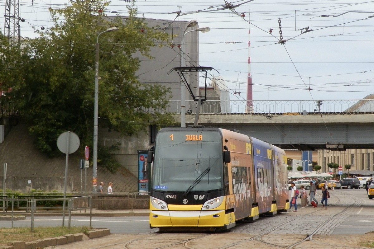 Рига, Škoda 15T ForCity Alfa Riga № 57082