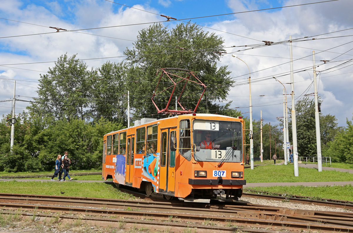 Jekaterinburg, 71-402 № 807 Jekaterinburg, 71-402 № 807
