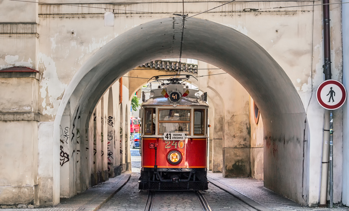 Prága, Ringhoffer DSM — 240 Prága, Ringhoffer DSM — 240