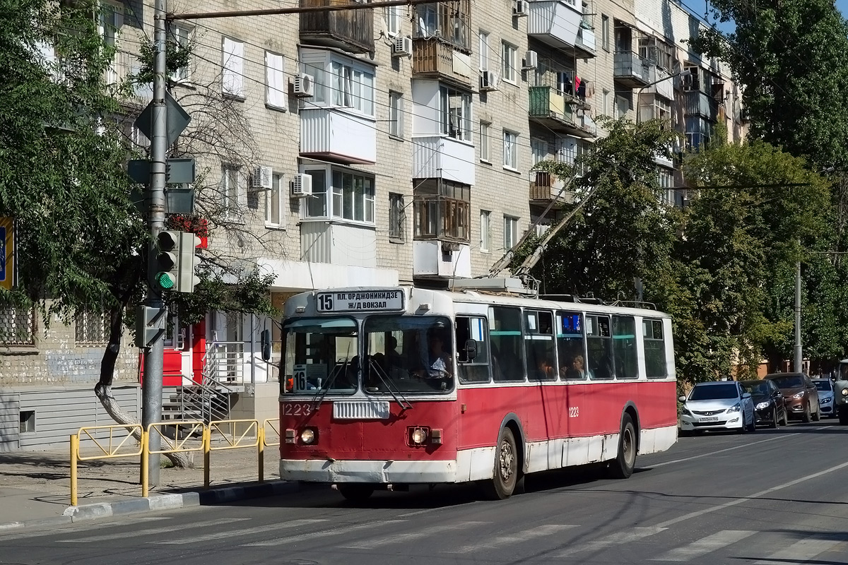 Саратов, ЗиУ-682Г-014 [Г0Е] № 1223