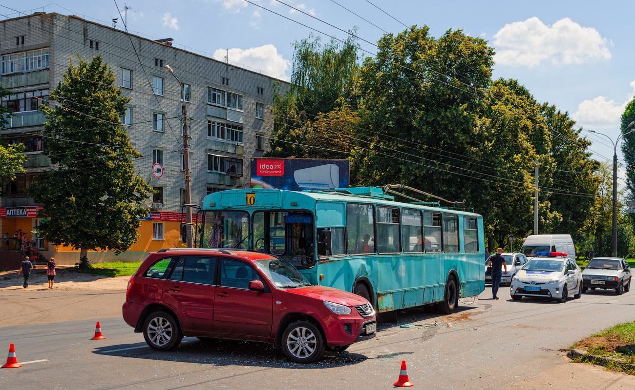 Чернигов, ЗиУ-682В-013 [В0В] № 421; Чернигов — Нештатные ситуации