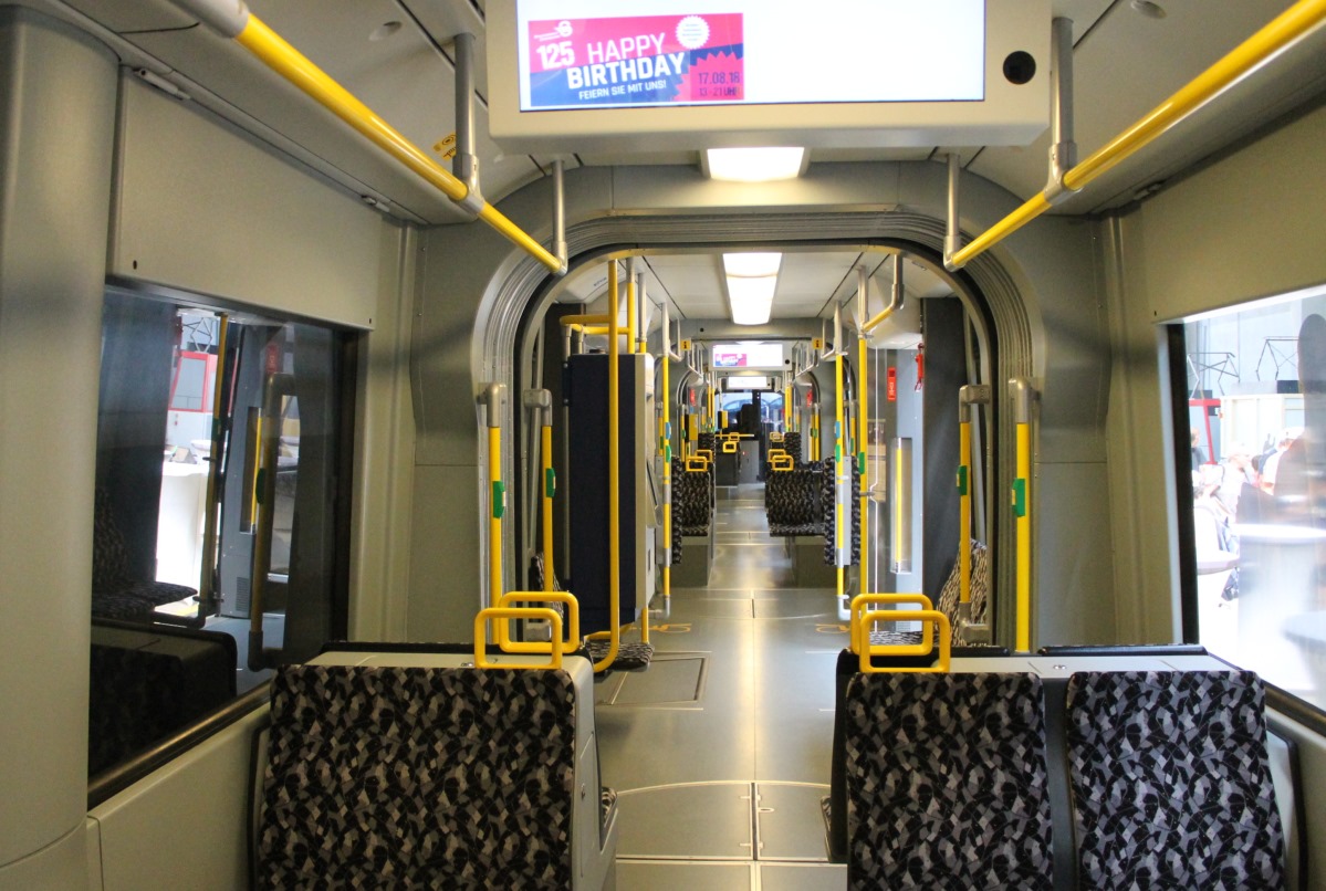 Штраусберг, Bombardier Flexity Berlin (GT6-08ZR/F6Z) № 0042