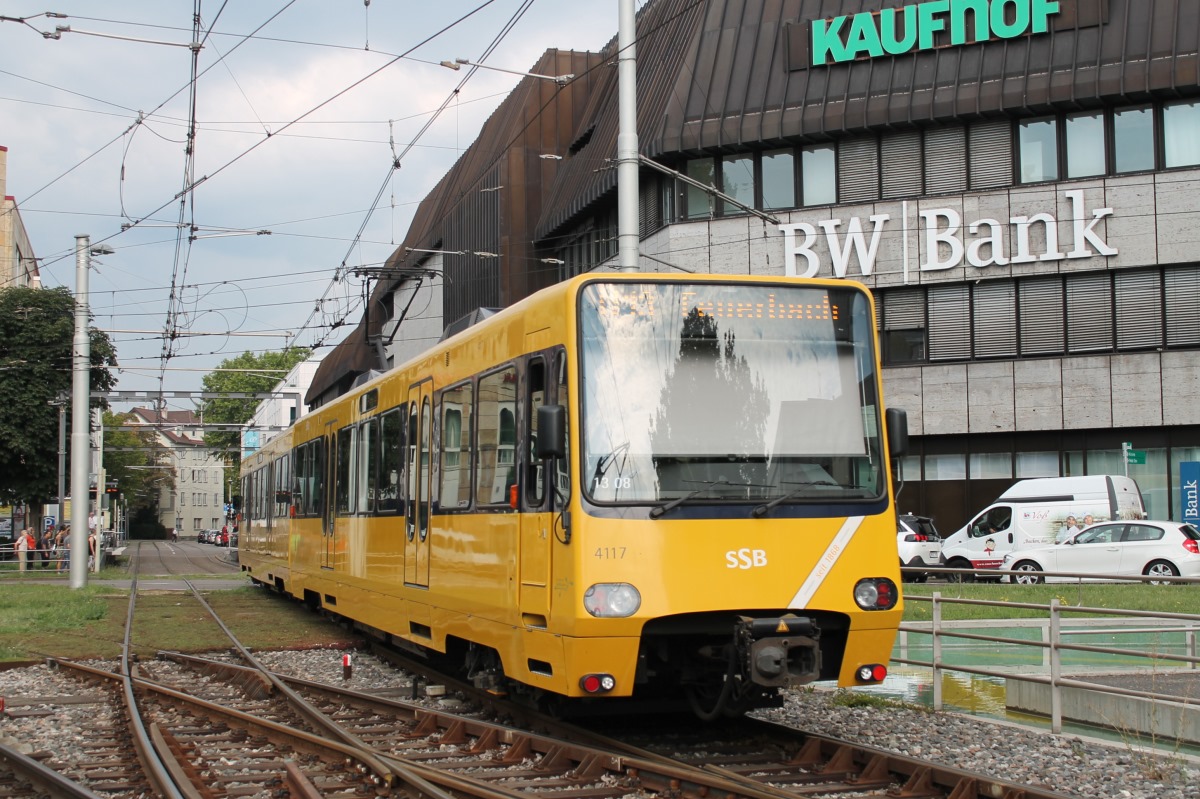 Штутгарт, Duewag DT8.S № 4117