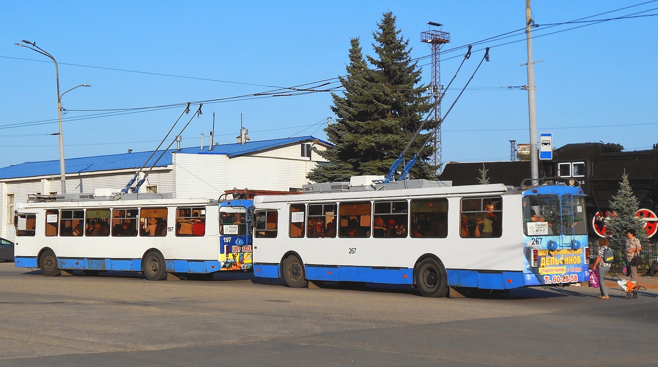 Владимир, ЗиУ-682Г-016.04 № 267; Владимир, ЗиУ-682Г-016.04 № 197 Владимир, ЗиУ-682Г-016.04 № 267; Владимир, ЗиУ-682Г-016.04 № 197