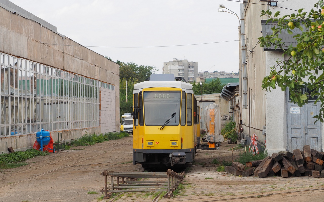 Львов, Tatra KT4DM № 1196