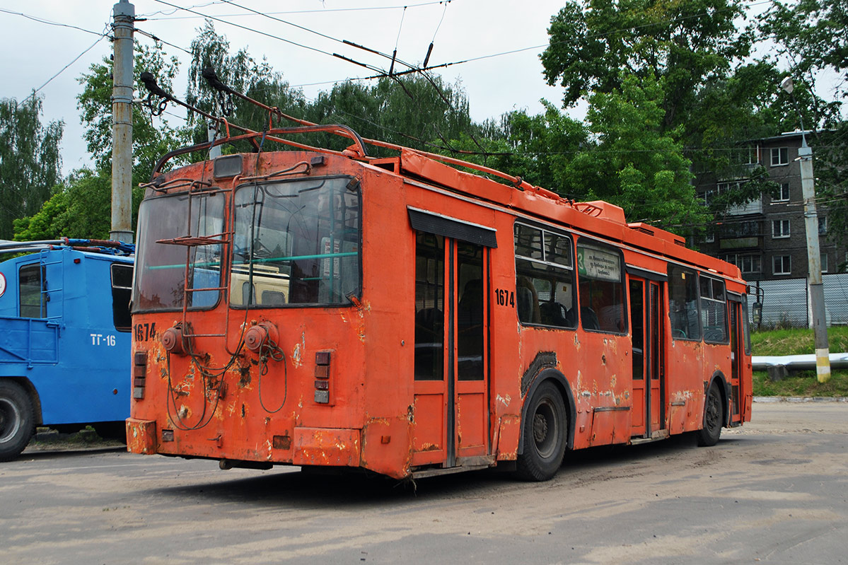 Нижний Новгород, ЗиУ-682Г-016.03 № 1674