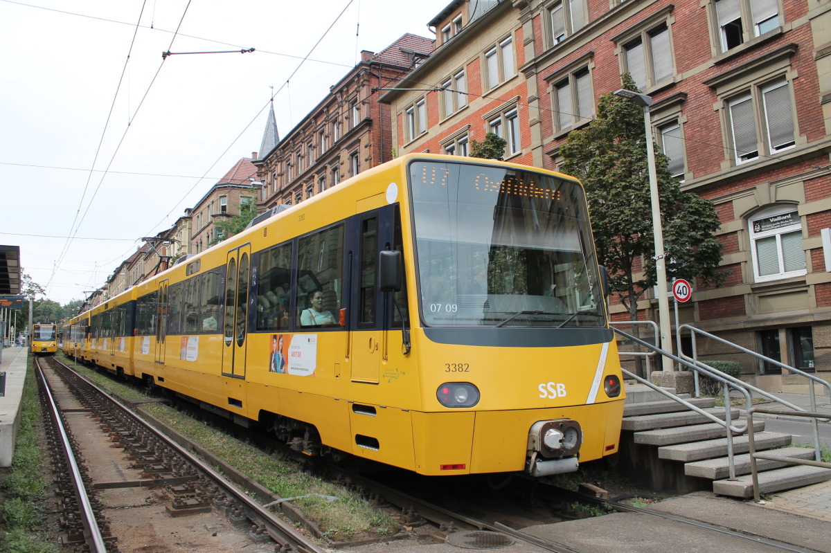 Штутгарт, Duewag DT8.11 № 3382