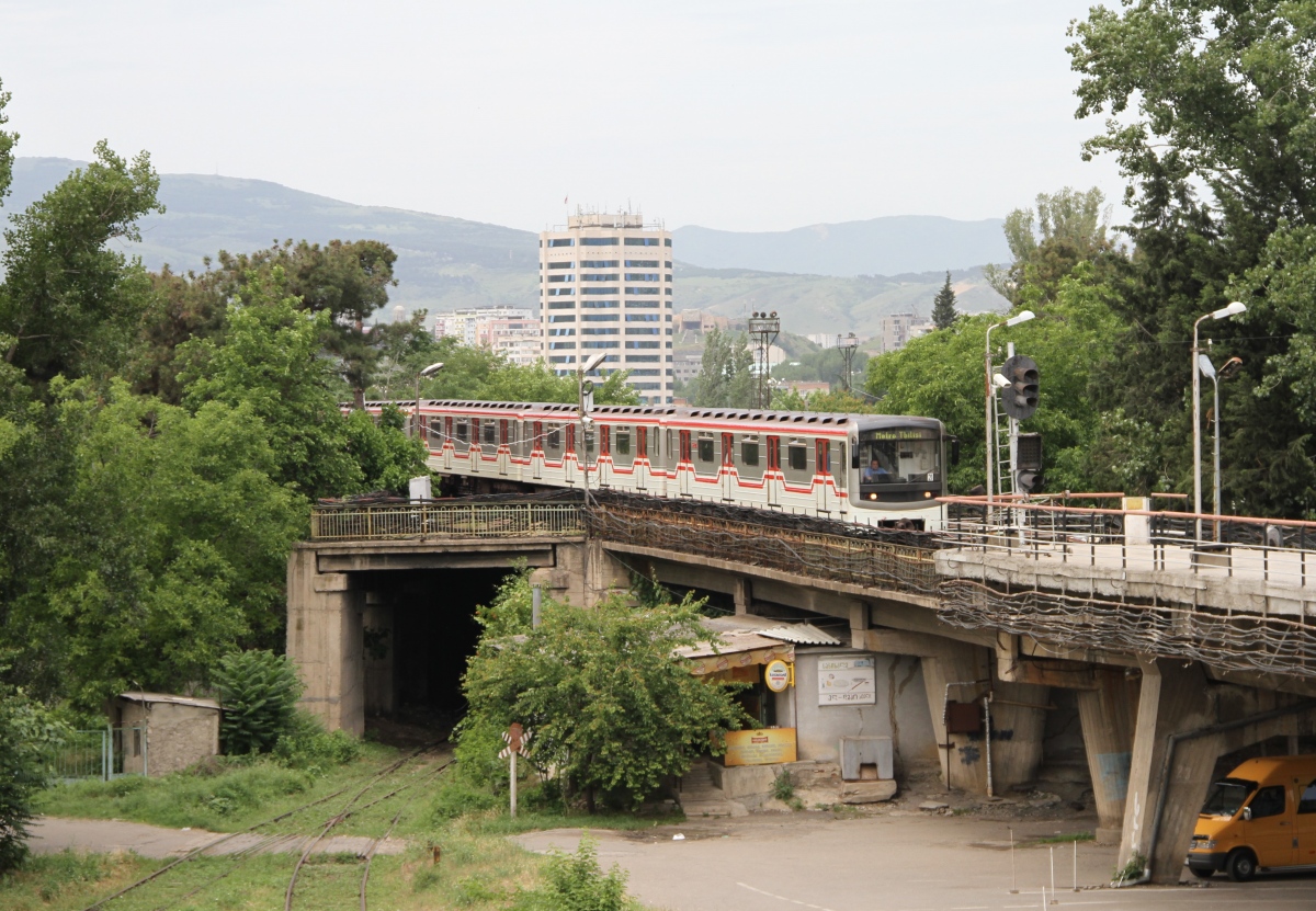 Тбилиси, Еж3М № 5604