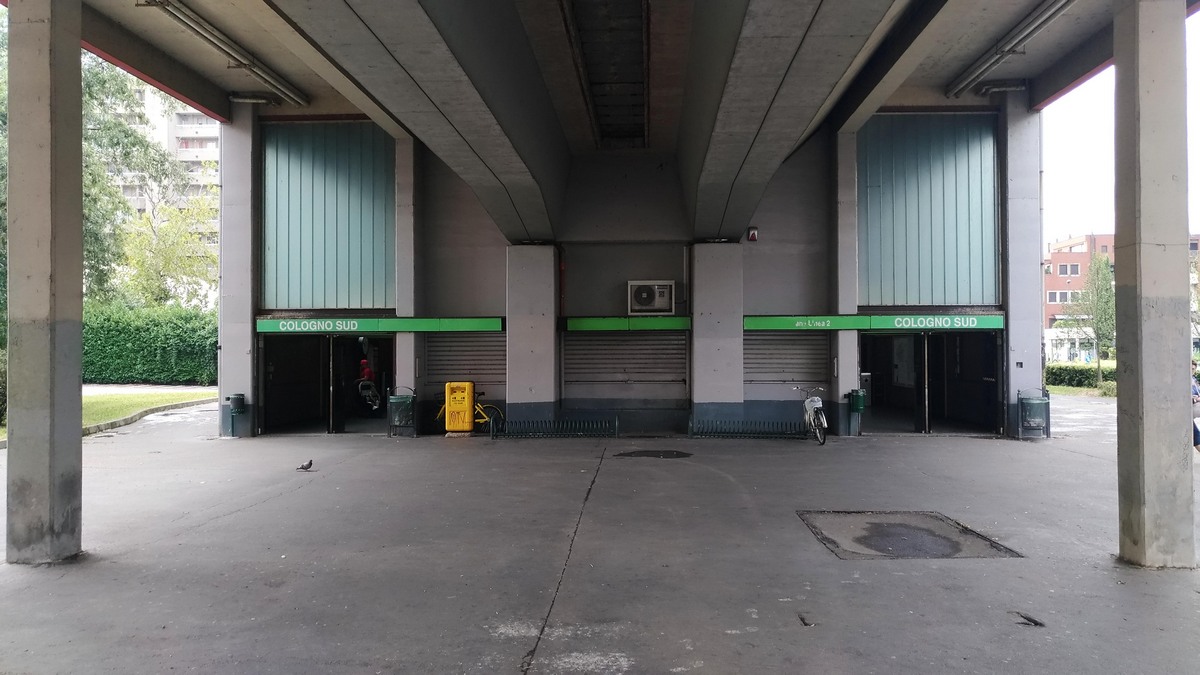 Милан — Метрополитен — Линия M2