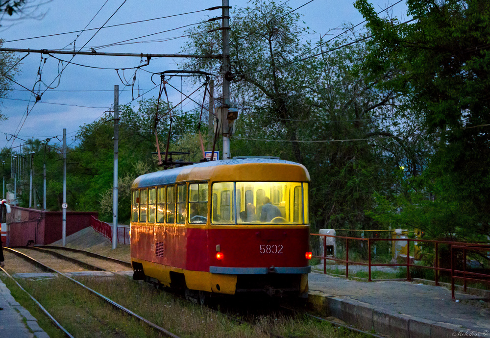 Волгоград, Tatra T3SU № 5832