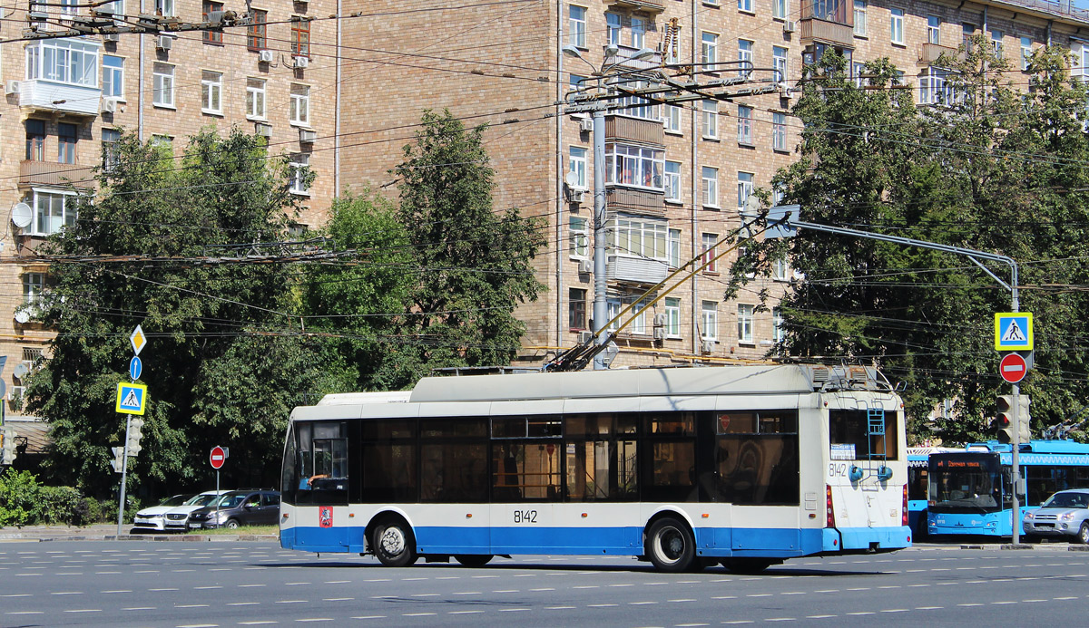 Москва, Тролза-5265.00 «Мегаполис» № 8142