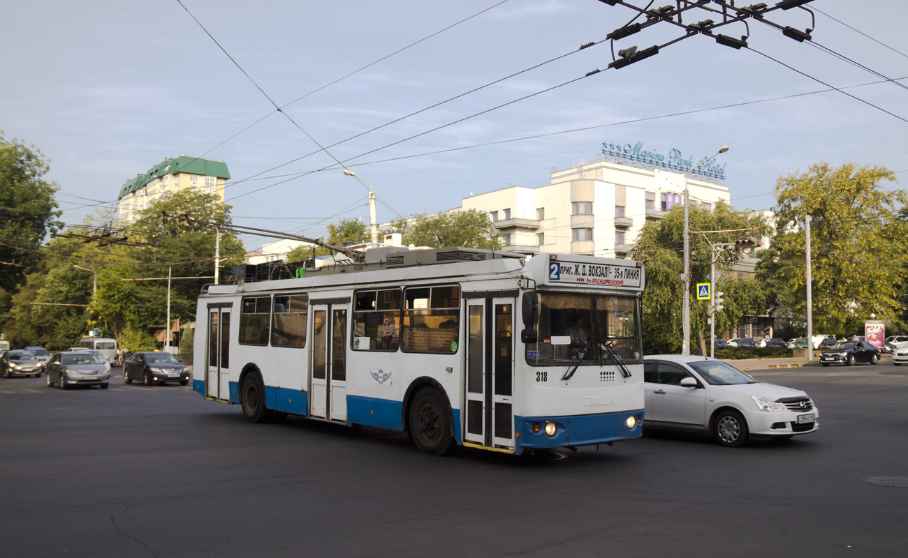 Ростов-на-Дону, ЗиУ-682Г-016.02 (с широкой 1-й дверью) № 318