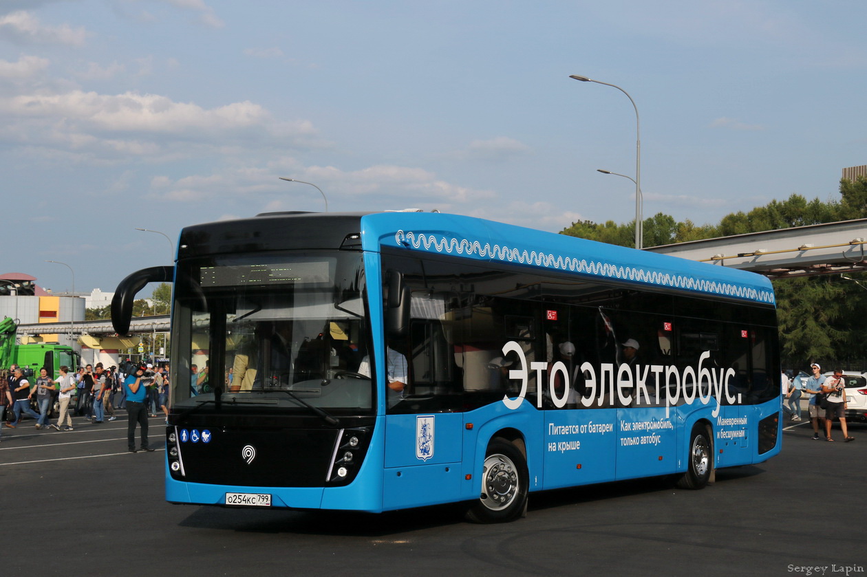 Москва, КАМАЗ-6282 № 430101