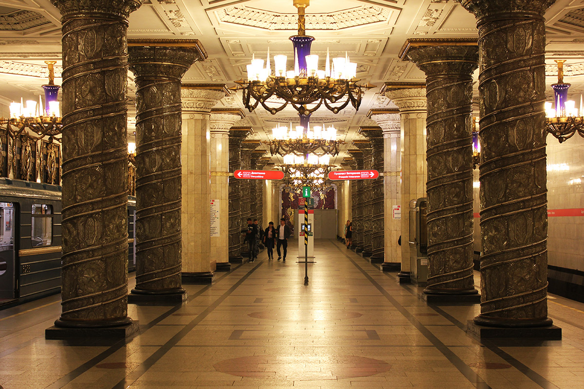 Санкт-Петербург — Метрополитен — Линия 1