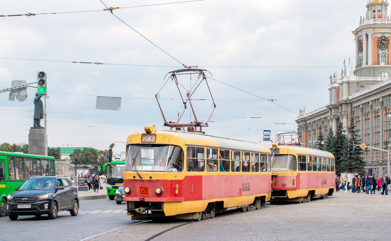 Екатеринбург, Tatra T3SU № 052; Екатеринбург, Tatra T3SU № 053