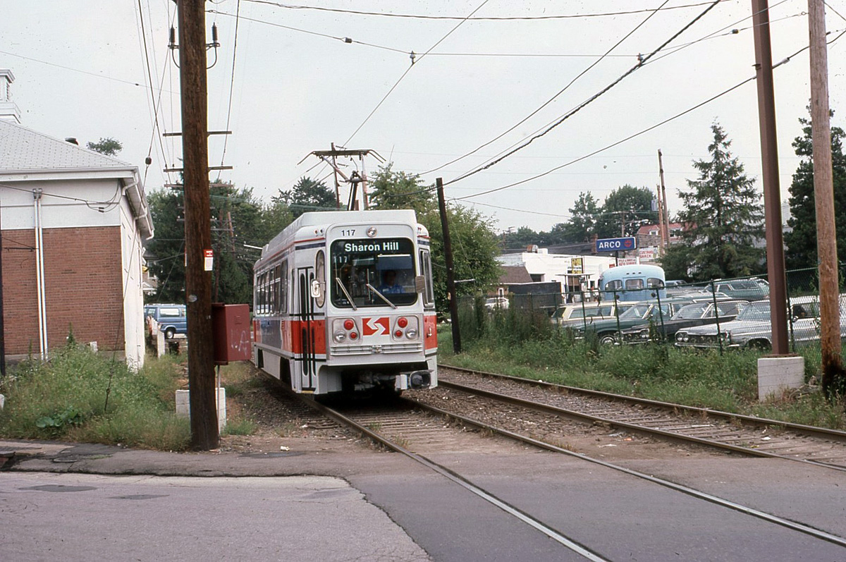 Филадельфия, Kawasaki Suburban LRV № 117