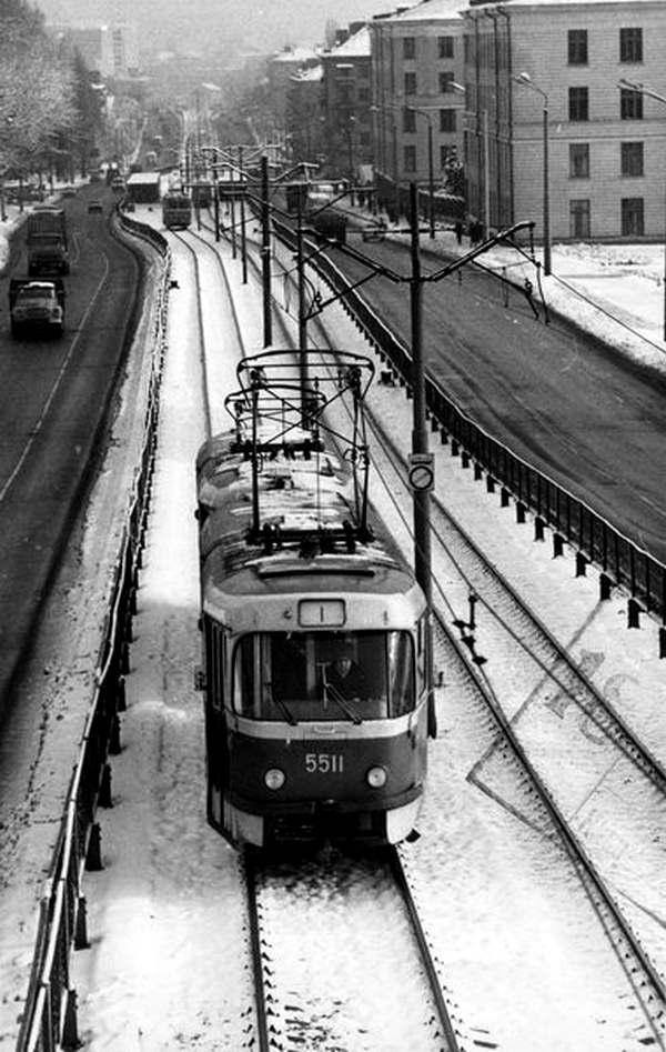 Киев, Tatra T3SU № 5511; Киев — Исторические фотографии; Киев — Трамвайные линии: Скоростной трамвай Киев, Tatra T3SU № 5511; Киев — Исторические фотографии; Киев — Трамвайные линии: Скоростной трамвай
