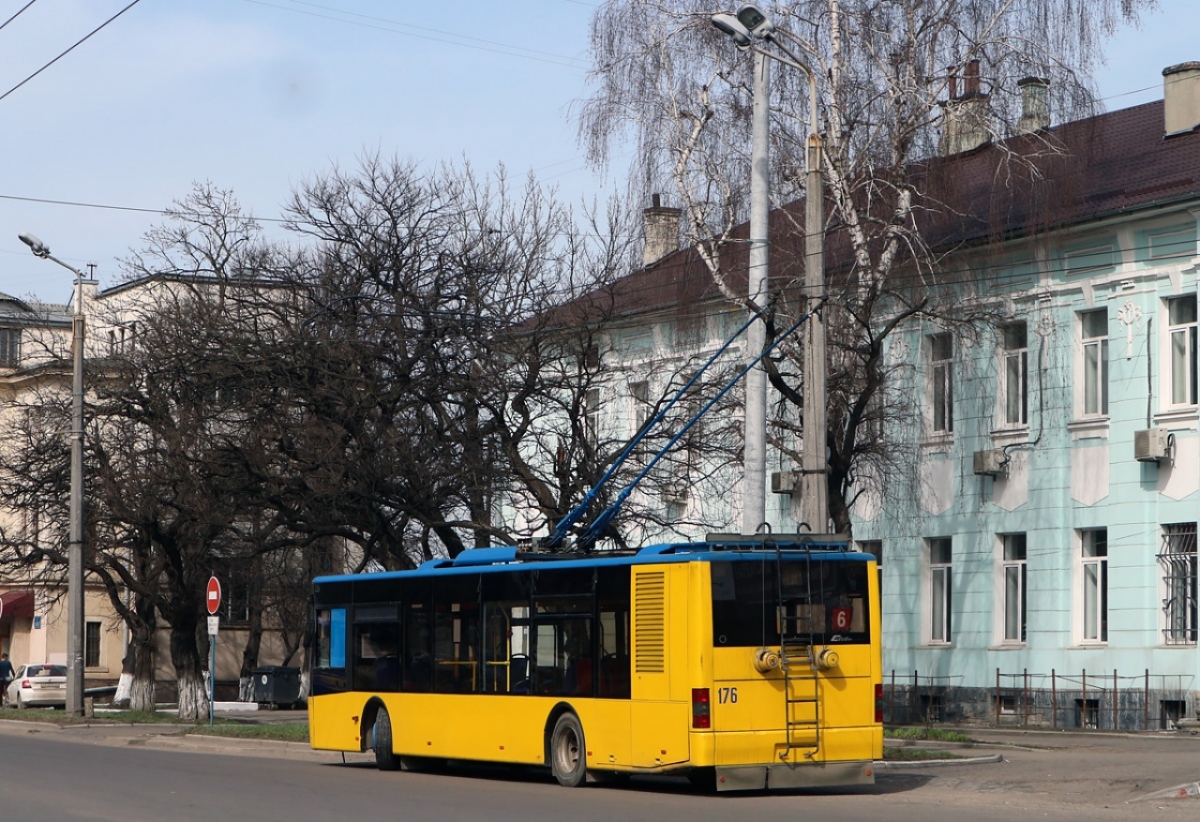 Ивано-Франковск, ЛАЗ E183D1 № 176