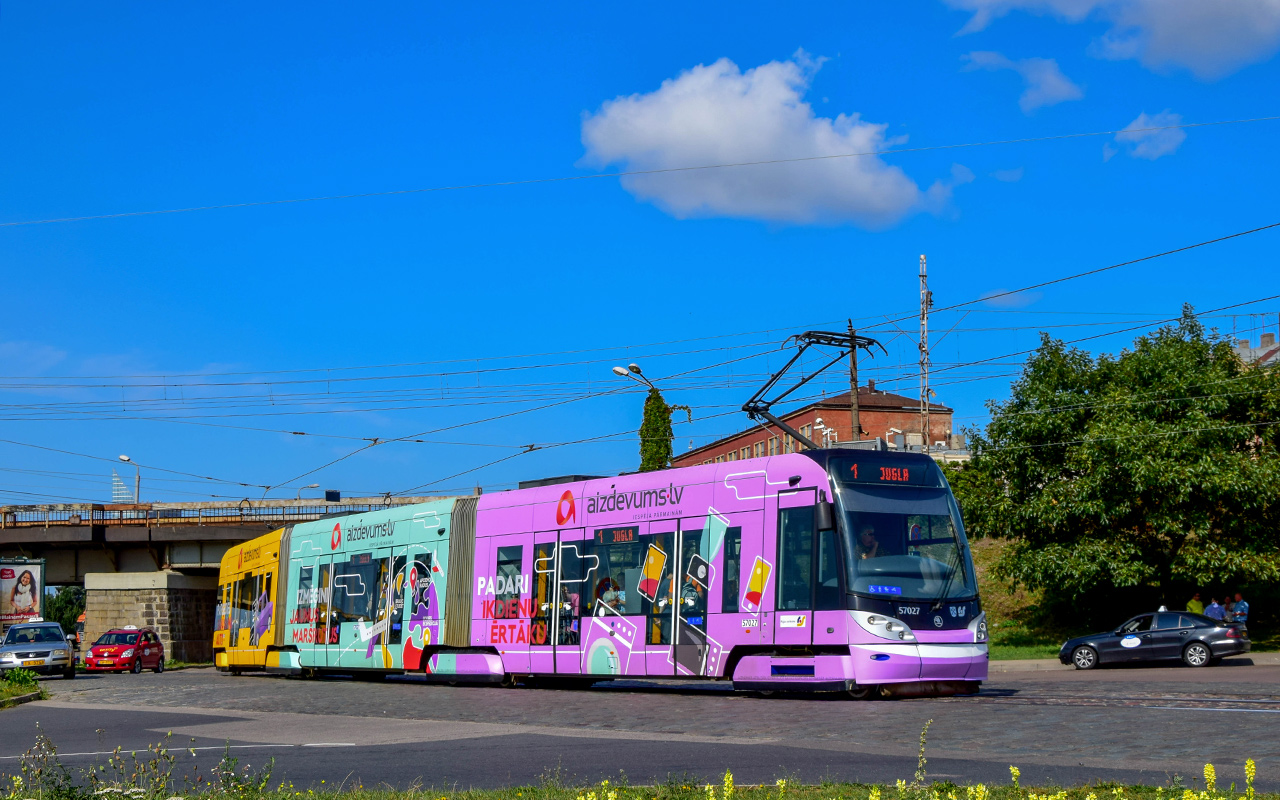 Рига, Škoda 15T ForCity Alfa Riga № 57027