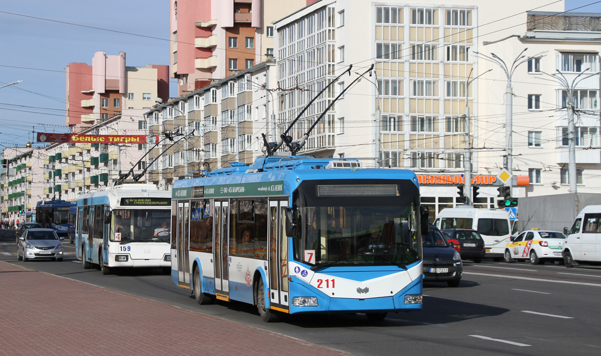 Витебск, БКМ 321 № 211; Витебск, БКМ 32102 № 159; Витебск, БКМ 32100D № 218