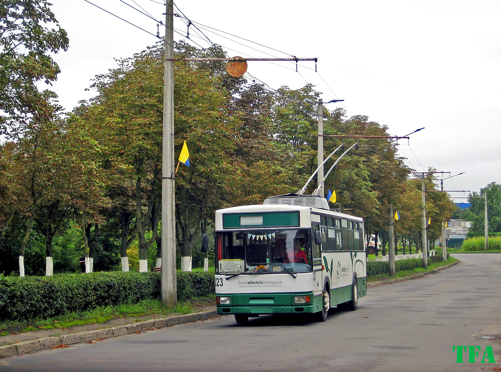 Луцк, MPK/Jelcz 120MT № 223