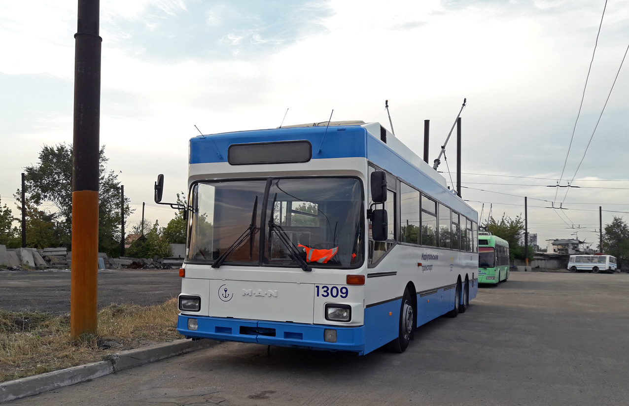 Mariupol, MAN/Gräf & Stift 860 SL172HO # 1309