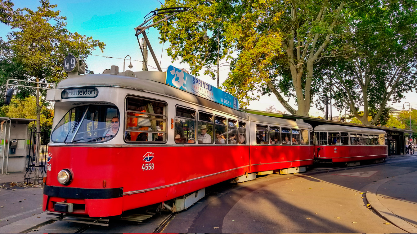 Вена, Lohner Type E1 № 4558