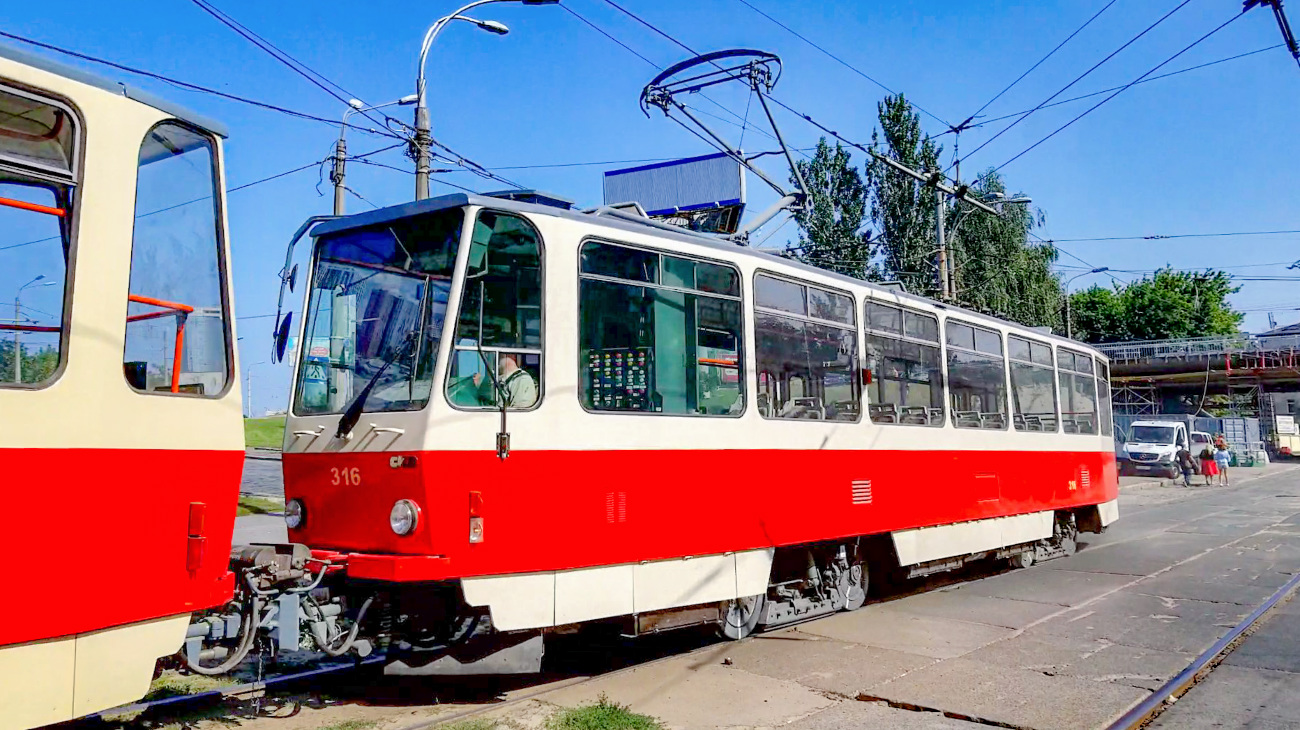 Kiev, Tatra T6A5 N°. 8665
