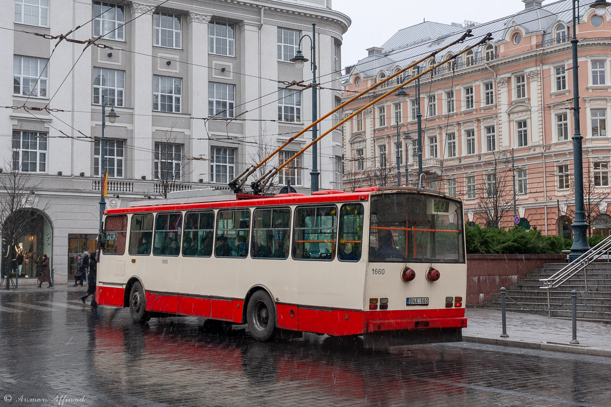 Вильнюс, Škoda 14Tr17/6M № 1660