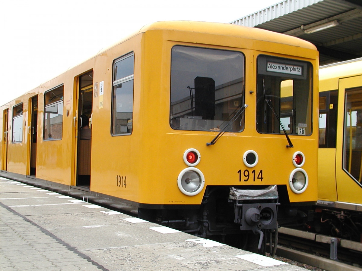 Берлин, BVG EIII.5 № 1914; Берлин — U-Bahn — линия U5