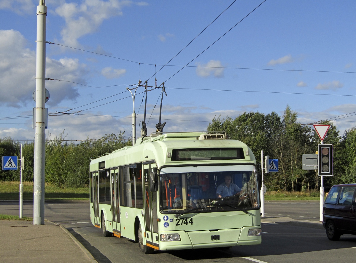 Минск, БКМ 321 № 2744