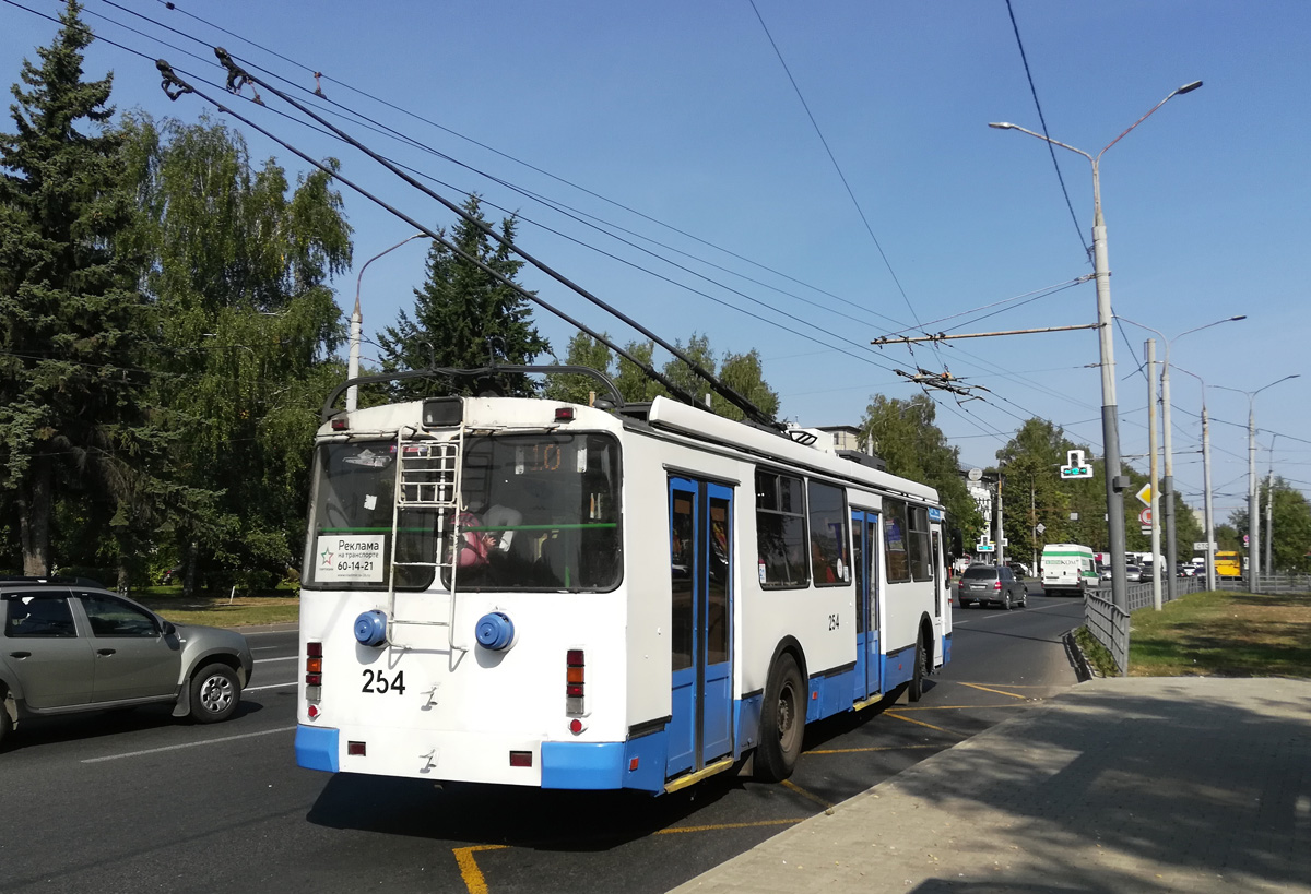 Vladimir, ZiU-682G-016.04 Nr. 254