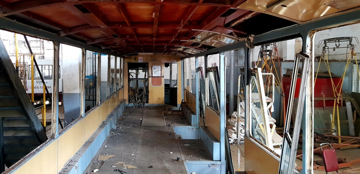 Ульяновск, 71-608КМ № 1215