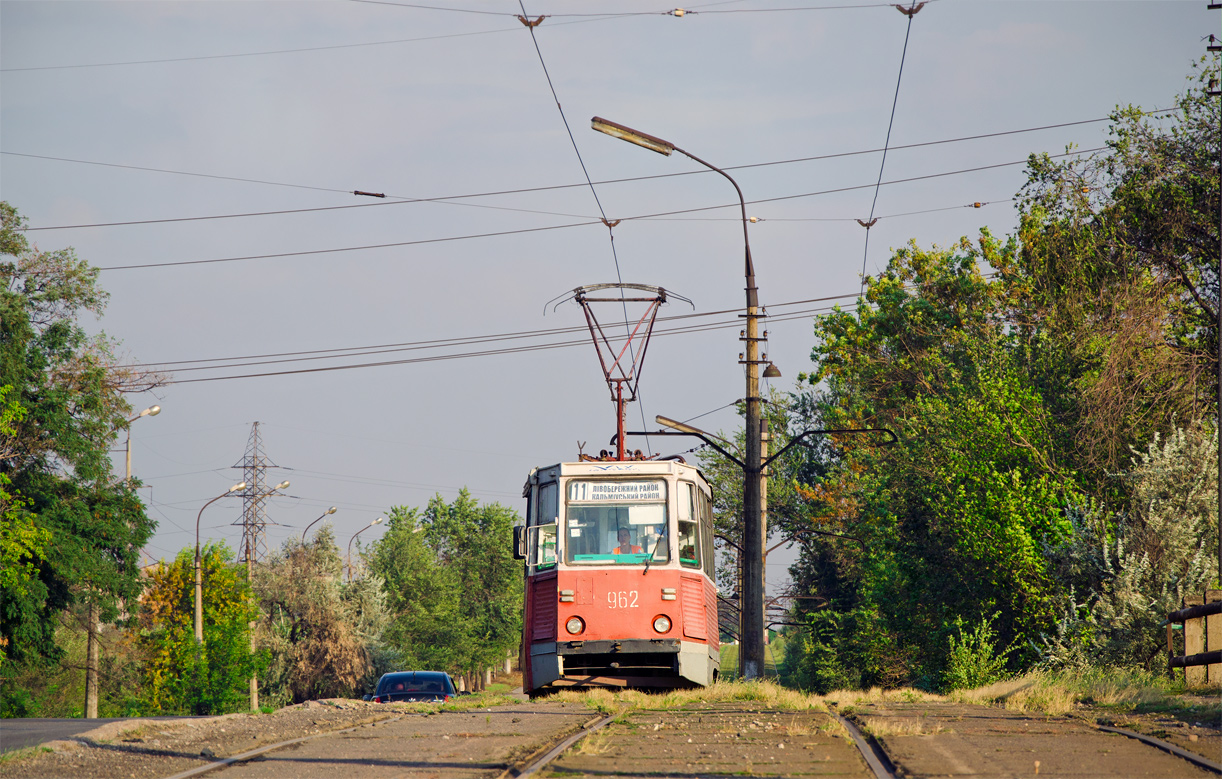 Мариуполь, 71-605А № 962