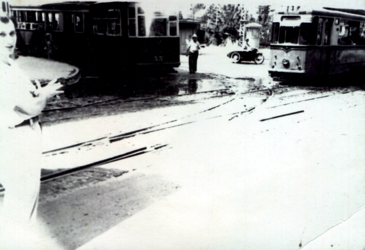 Симферополь, МС* № 33; Симферополь, Gotha T57 № 43; Симферополь — Исторические фотографии