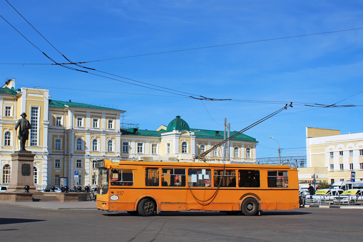 Оренбург, ЗиУ-682Г-016.02 № 227