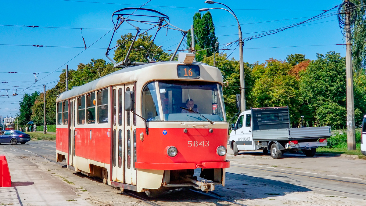 Kijev, Tatra T3SU — 5843