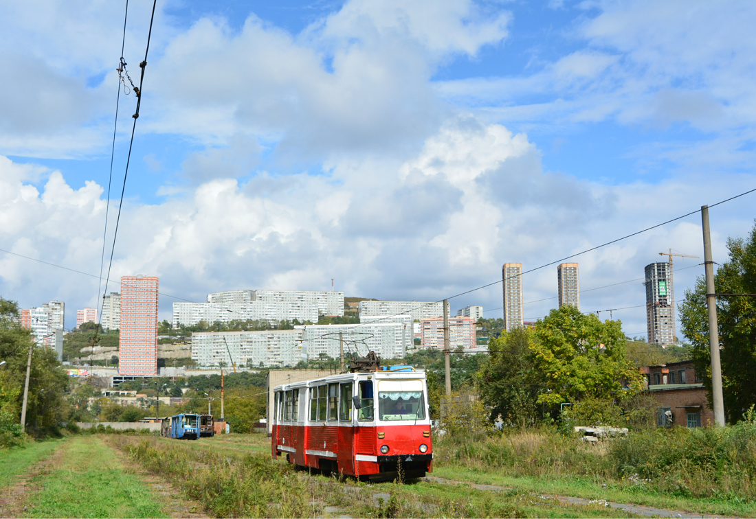 Владивосток, 71-605 (КТМ-5М3) № 295 Владивосток, 71-605 (КТМ-5М3) № 295