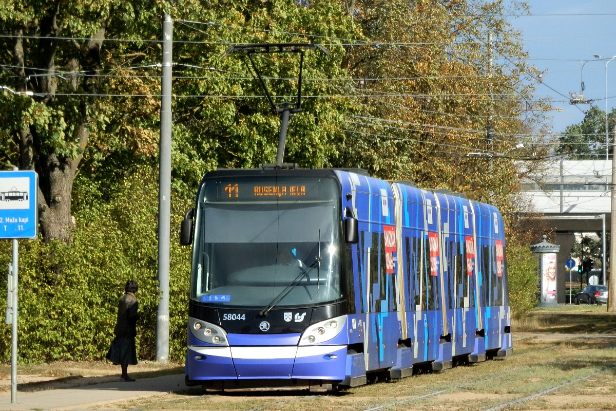 Rīga, Škoda 15T1 ForCity Alfa Riga № 58044