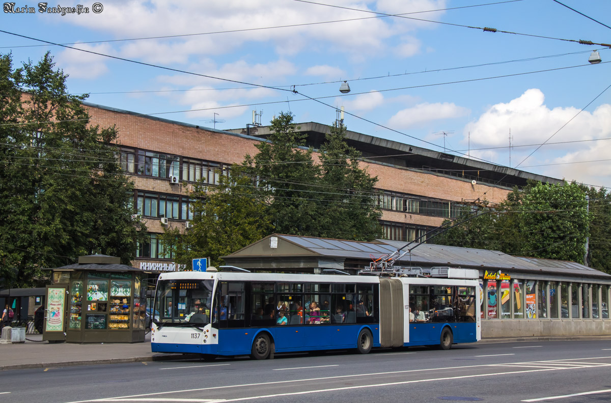 Sankt Petersburg, Trolza-6206.01 “Megapolis” Nr. 1137