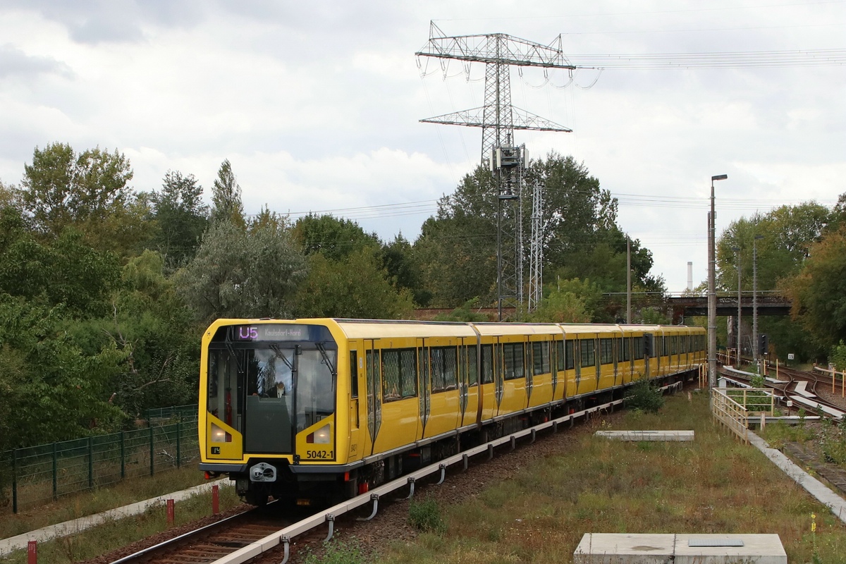 Berlin, BVG H01 — 5042-1